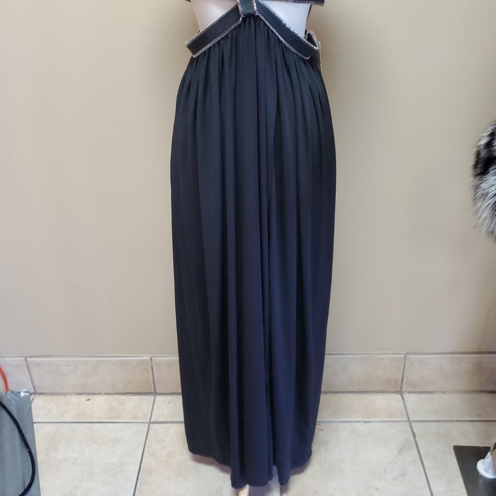New Each x Other Gown Prom Dress - Picture 3 of 10